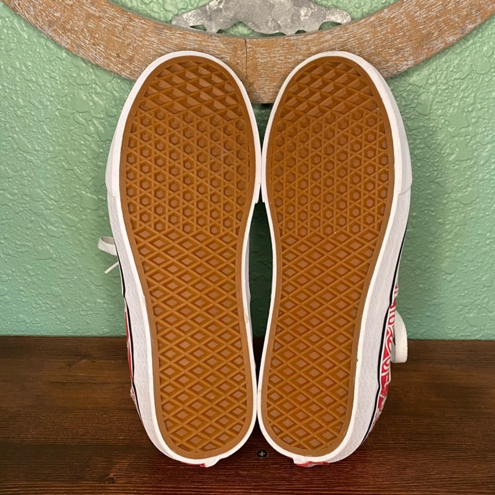 VANS Men's Doheny Off The Wall Print Red/White Size 8 Sneaker - Picture 5 of 6